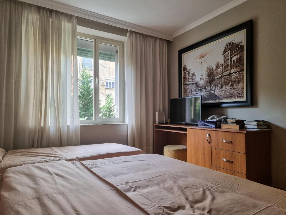 Tirana Center Cozy Apartment מראה חיצוני תמונה
